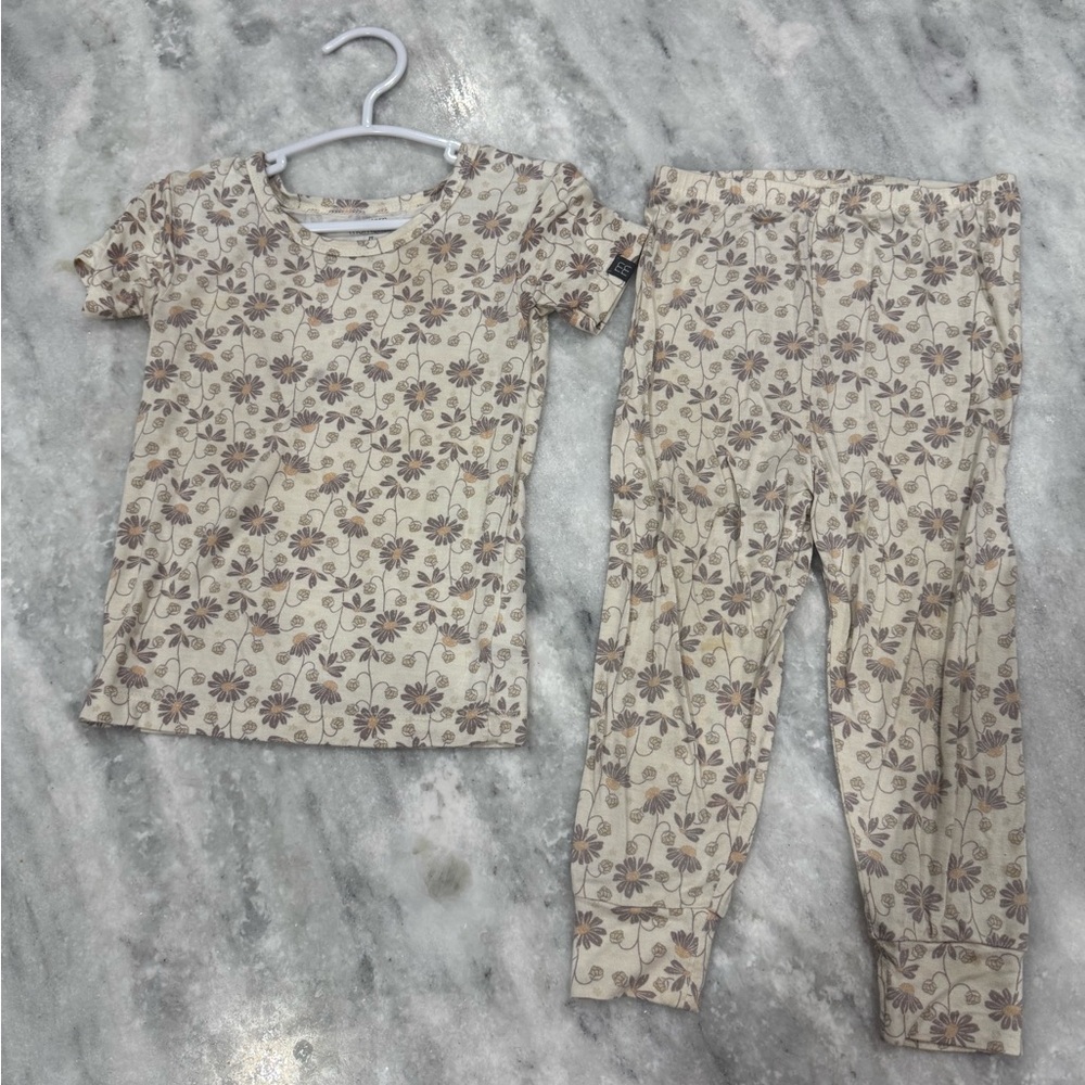 Modern Moments Charming lavender floral bamboo set